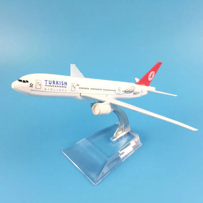 FREE SHIPPING Turkish Airlines Boeing 777-300 16CM METAL ALLOY MODEL PLANE AIRCRAFT MODEL  Kids Toys AIRPLANE BIRTHDAY GIFT