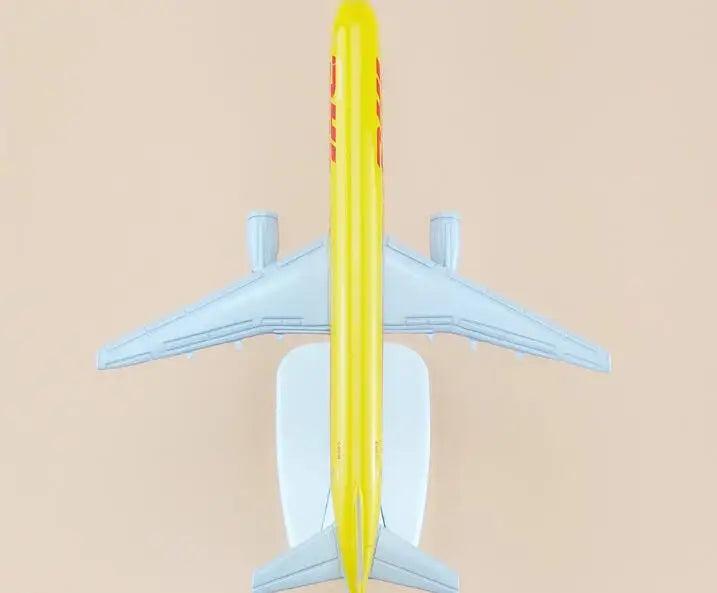 hot sell plane model Boeing 757 DHL cargo aircraft  B757 16cm Alloy simulation airplane model for kids toys Christmas gift