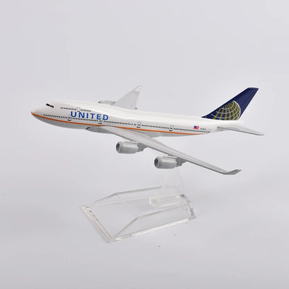 JASON TUTU 16cm American Airlines Boeing 777 Plane Model Aircraft Diecast Metal 1/400 Scale Airplane Model Gift Collection Drop