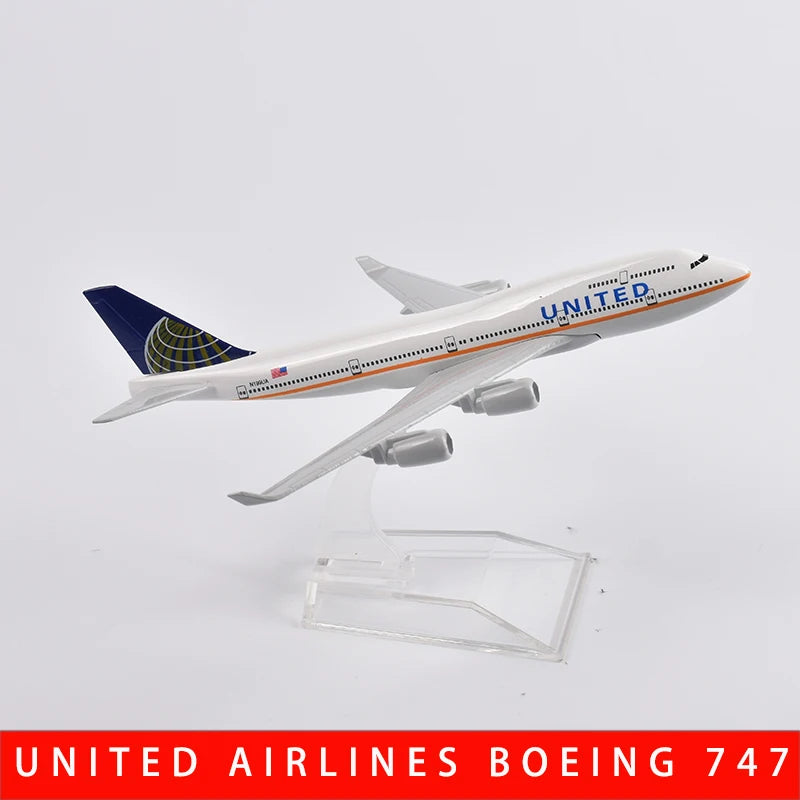 JASON TUTU 16cm American Airlines Boeing 777 Plane Model Aircraft Diecast Metal 1/400 Scale Airplane Model Gift Collection Drop