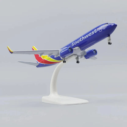 Metal Aircraft Model 20cm 1:400 U.s. Southwest B737 Metal Replica Alloy Material With Landing Gear Wheels Ornament Boy Gift