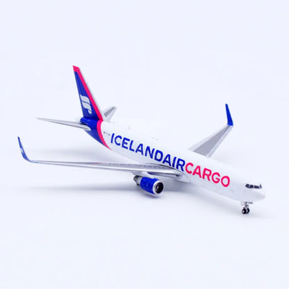 XX40176 Alloy Collectible Plane Gift JC Wings 1:400 Icelandair Cargo Boeing B767-300ER Diecast Aircraft Model TF-ISH With Stand