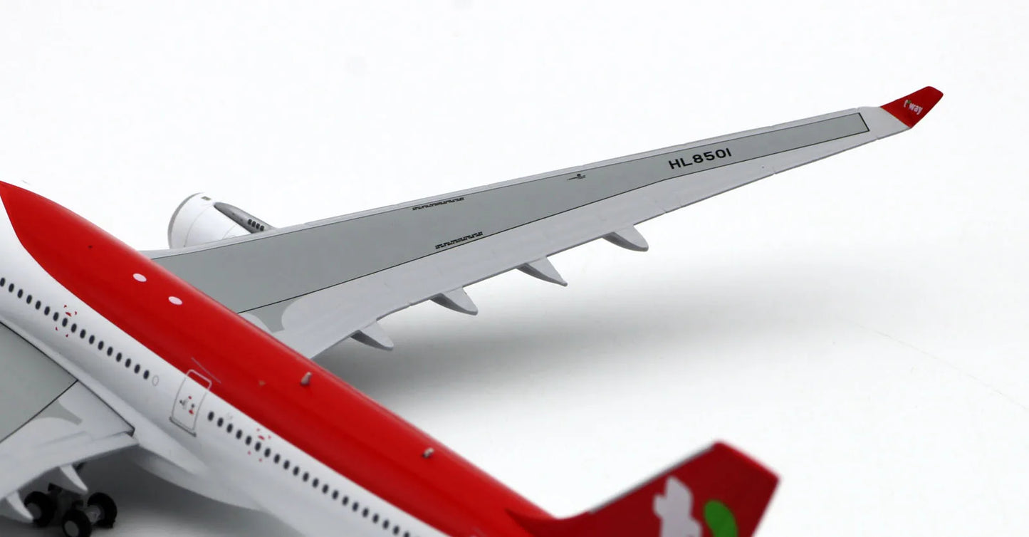 LH4283 Alloy Collectible Plane Gift JC Wings 1:400 T'Way Airlines Airbus A330-300 Diecast Aircraft Jet Model HL8501 With Stand