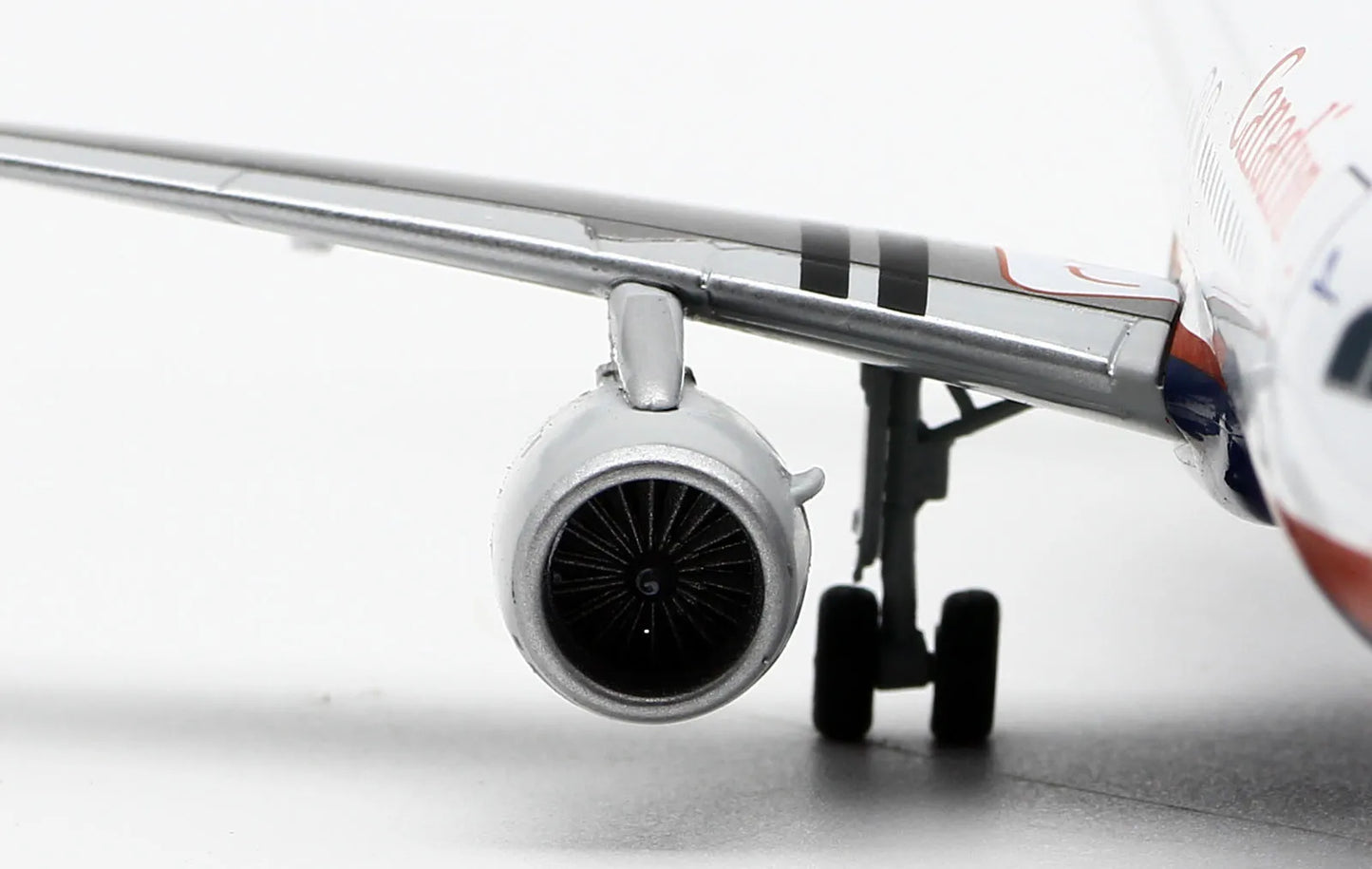 LH2422 Alloy Collectible Plane Gift JC Wings 1:200 Canadian Airlines Airbus A320 Diecast Aircraft Jet Model C-FNVV With Stand