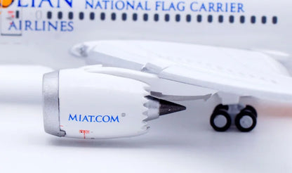 LH4297A Alloy Collectible Plane Gift JC Wings 1:400 MIAT Mongolian Boeing B787-9 Diecast Aircraft Jet Model JU-1789 Flaps Down