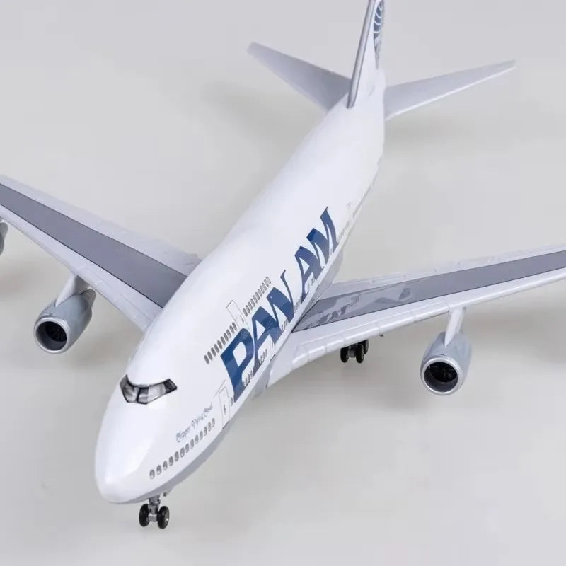 1/150 Scale 47cm Airplane 747 B747 Aircraft PAN AM Airline Model W Light and Wheel Diecast Resin Plane For Collection