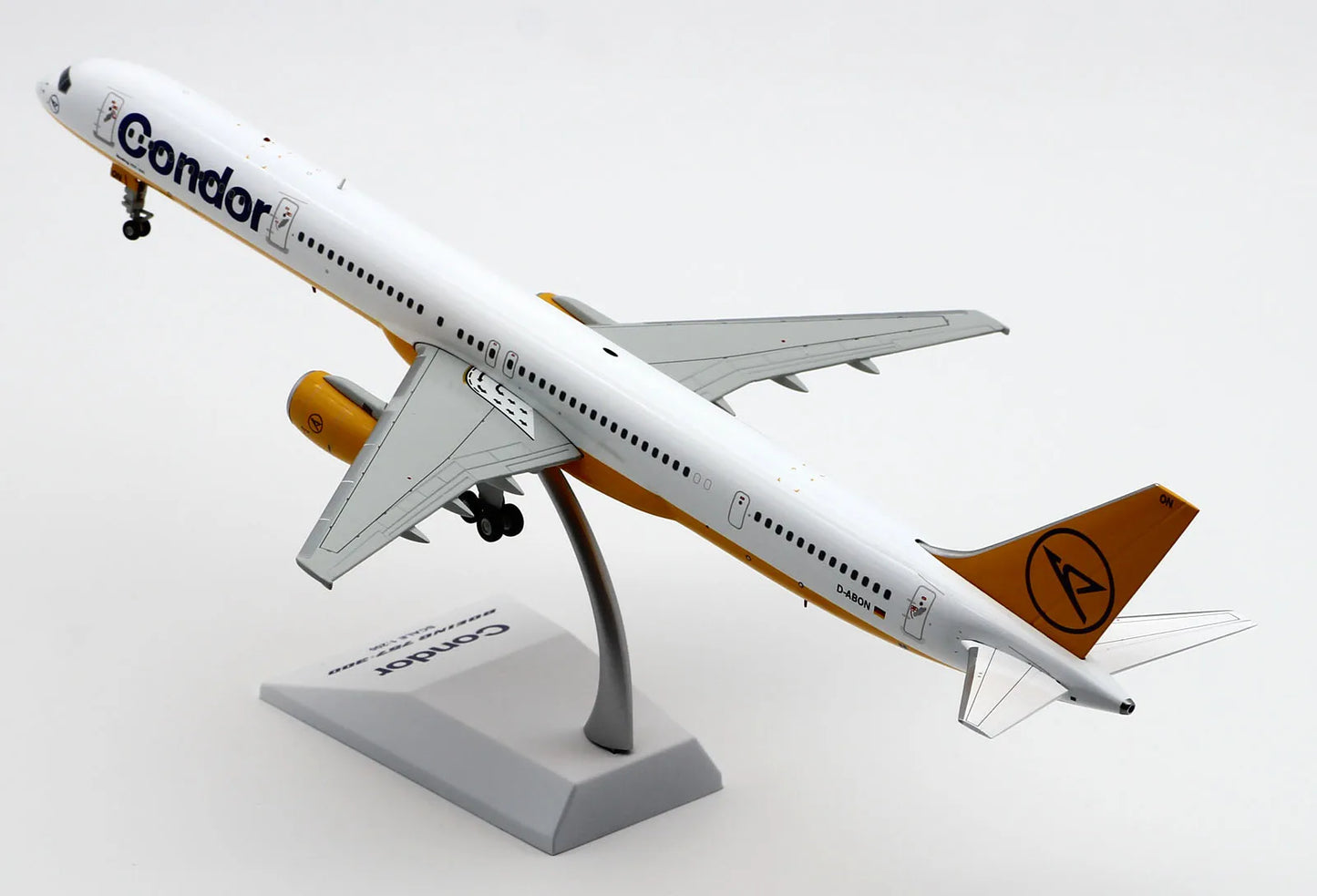 XX20336 Alloy Collectible Plane Gift JC Wings 1:200 CONDOR Airlines Boeing B757-300 Diecast Aircraft Jet Model D-ABON With Stand