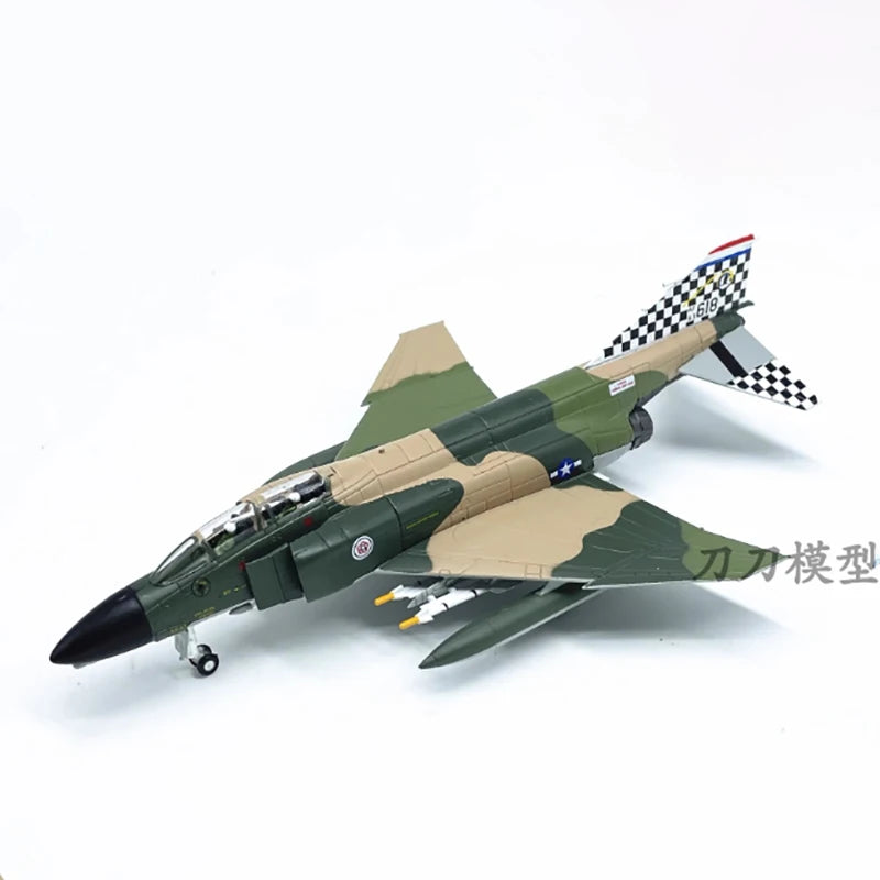 Diecast 1:100 Scale American F4C fighter Alloy Finished Aircraft Model Toy Static Decoration Souvenir Gifts For Adult Boy