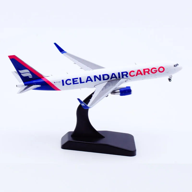 XX40176 Alloy Collectible Plane Gift JC Wings 1:400 Icelandair Cargo Boeing B767-300ER Diecast Aircraft Model TF-ISH With Stand