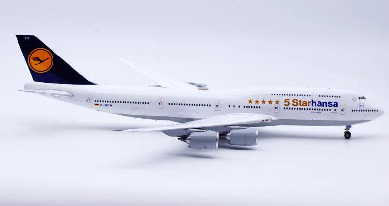 EW2748005 Alloy Collectible Plane Gift JC Wings 1:200 Lufthansa 'StarAllianc' Boeing B747-8 Diecast Aircraft Jet Model D-ABYM