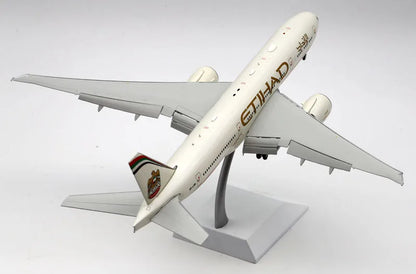 XX20317A Alloy Collectible Plane Gift JC Wings 1:200 Etihad Airways Boeing B777-200LR Diecast Aircraft Model A6-LRB Flaps Down