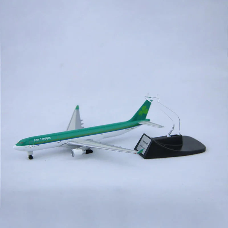 13cm Ireland Airlines Air-bus 330 Aer Lingus Airplane Alloy Air-craft Model Diecast Plastic Alloy plane For Children