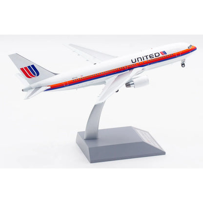 IF762UA0123 Alloy Collectible Plane Gift INFLIGHT 1:200 United Airlines Boeing B767-200 Diecast Aircraft Jet Model N611UA