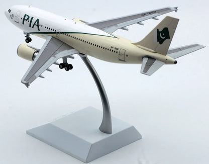 XX20001 Alloy Collectible Airplane Gift JC Wings 1:200 PIA Airlines Airbus A310-300 Diecast Aircraft Jet Model AP-BEQ With Stand