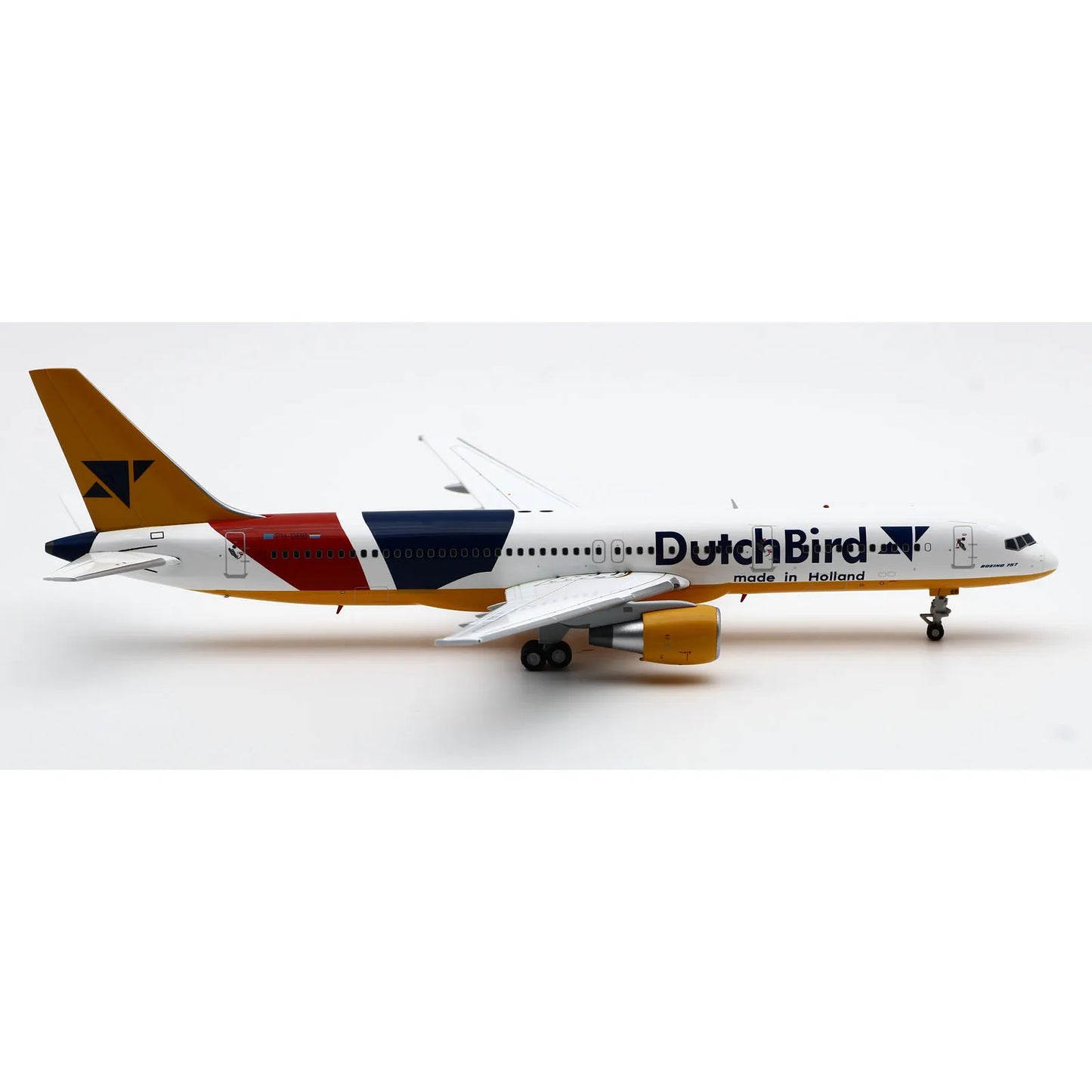 XX2316 Alloy Collectible Plane Gift JC Wings 1:200 DutchBird Airlines Boeing B757-200 Diecast Aircraft Model PH-DBB With Stand