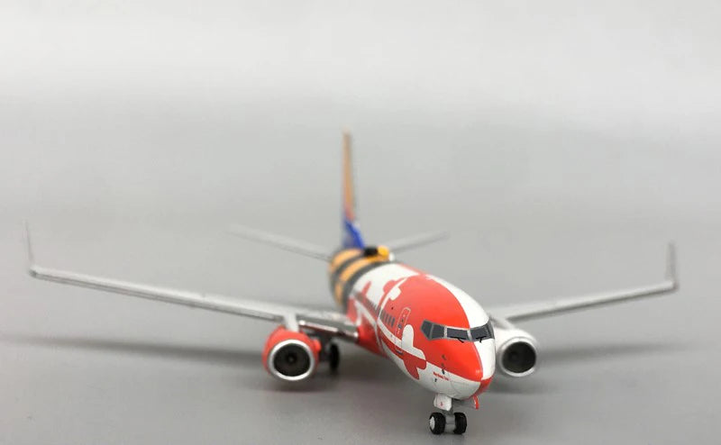 1/400 US  Southwest 77007 737-700/w N214WN passenger aircraft model  Alloy collection model