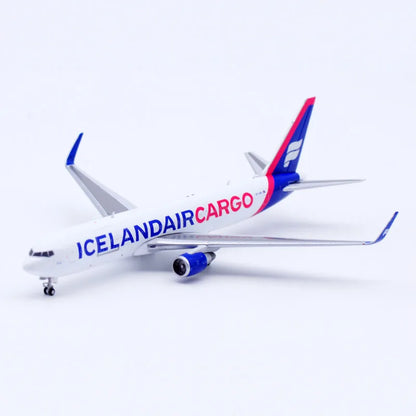 XX40176 Alloy Collectible Plane Gift JC Wings 1:400 Icelandair Cargo Boeing B767-300ER Diecast Aircraft Model TF-ISH With Stand