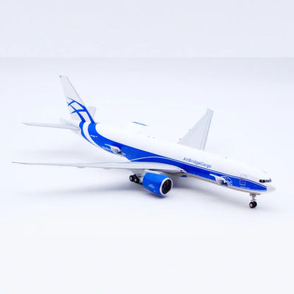 XX20054C Alloy Collectible Plane Gift JC Wings 1:200 Air Bridge Cargo Interactive Boeing B777F Diecast Aircraft Jet Model VQ-BAO