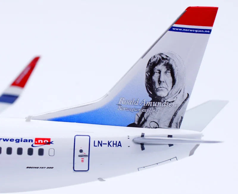 XX20177 Alloy Collectible Plane Gift JC Wings 1:200 Norwegian Air Shuttle Boeing B737-300 Diecast Aircraft Jet Model LN-KHA