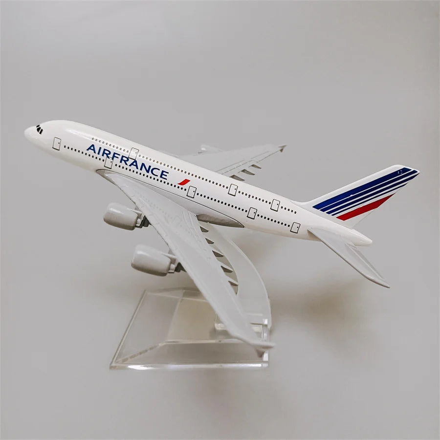 Alloy Metal Air France A380 Airlines Airplane Model France Airbus 380 Airways Diecast Air Plane Model Aircraft w Stand Gift 16cm