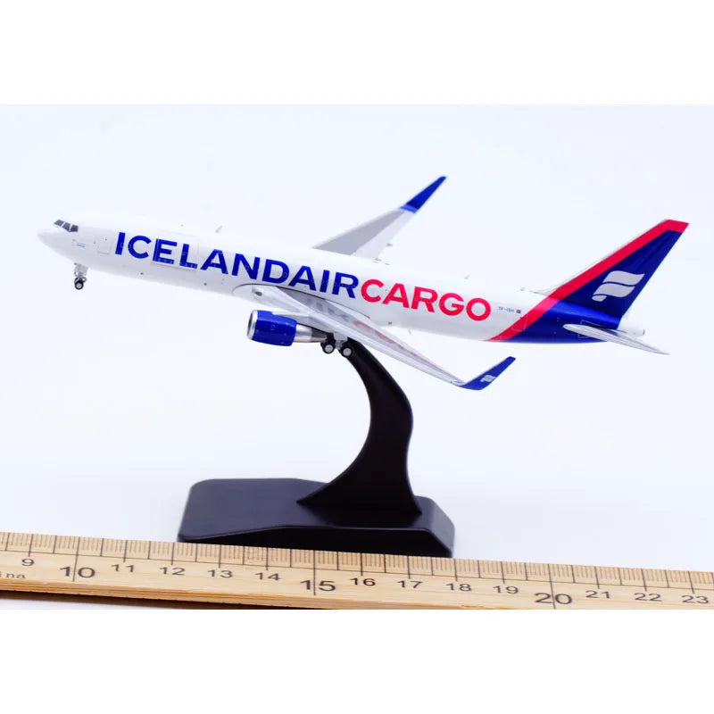 XX40176 Alloy Collectible Plane Gift JC Wings 1:400 Icelandair Cargo Boeing B767-300ER Diecast Aircraft Model TF-ISH With Stand